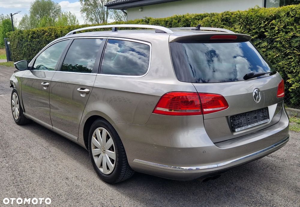 Volkswagen Passat 2.0 TDI Highline DSG - 3