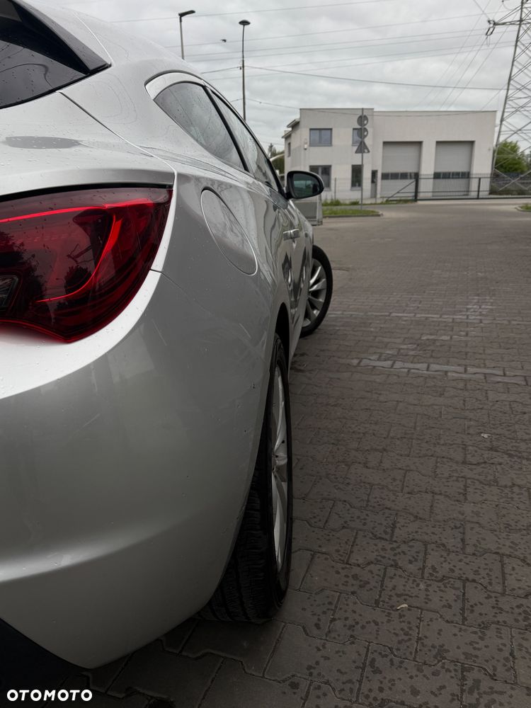Opel Astra 1.4 T Sport - 13