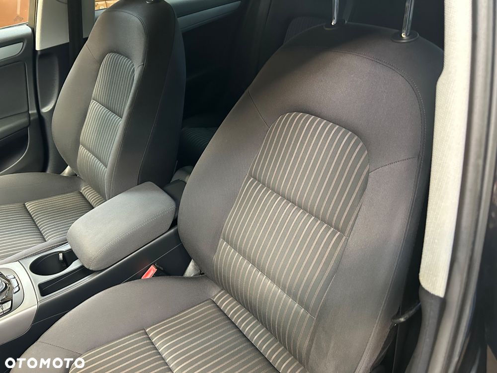 Audi A4 Limousine 2.0 TDI DPF Ambiente - 18
