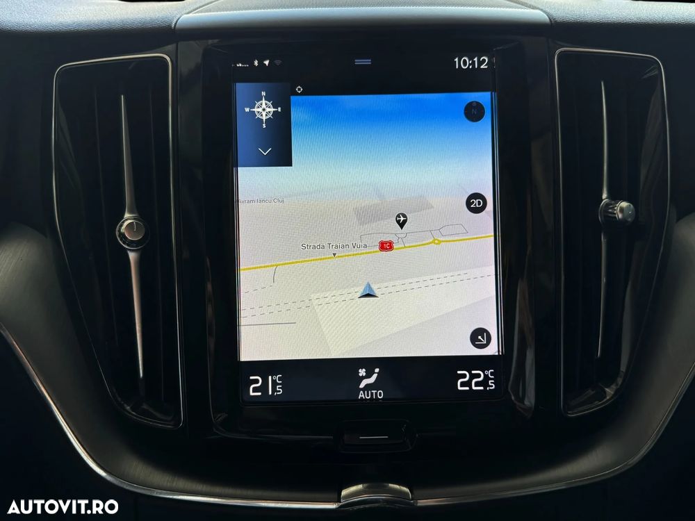 Volvo XC 60 D4 AWD Geartronic Momentum - 12