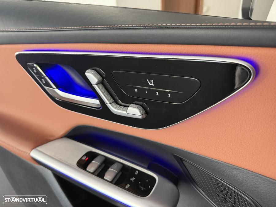 Mercedes-Benz GLC 300 e 4Matic 9G-TRONIC Edition AMG Line - 12