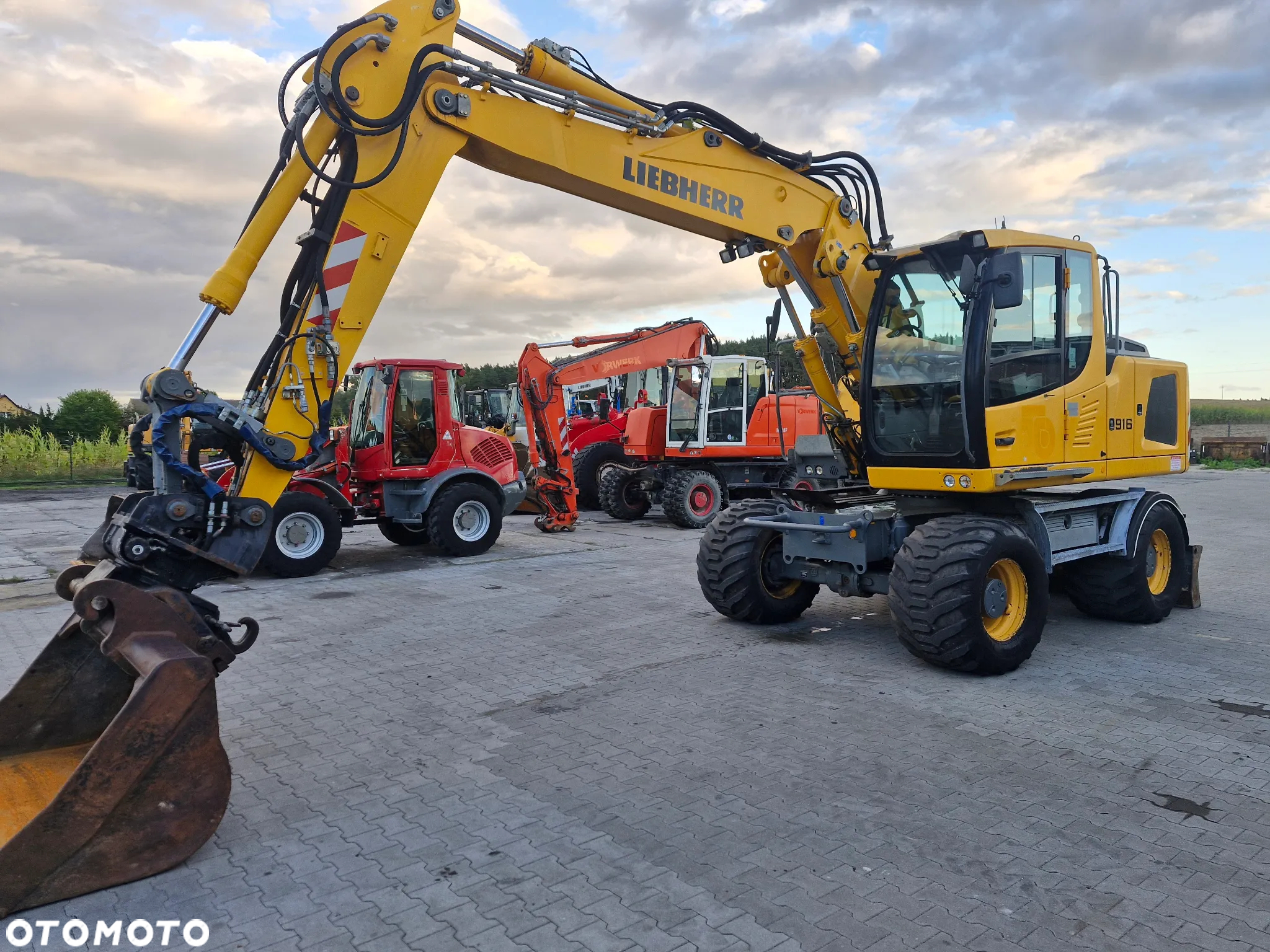 Liebherr 916 - 4