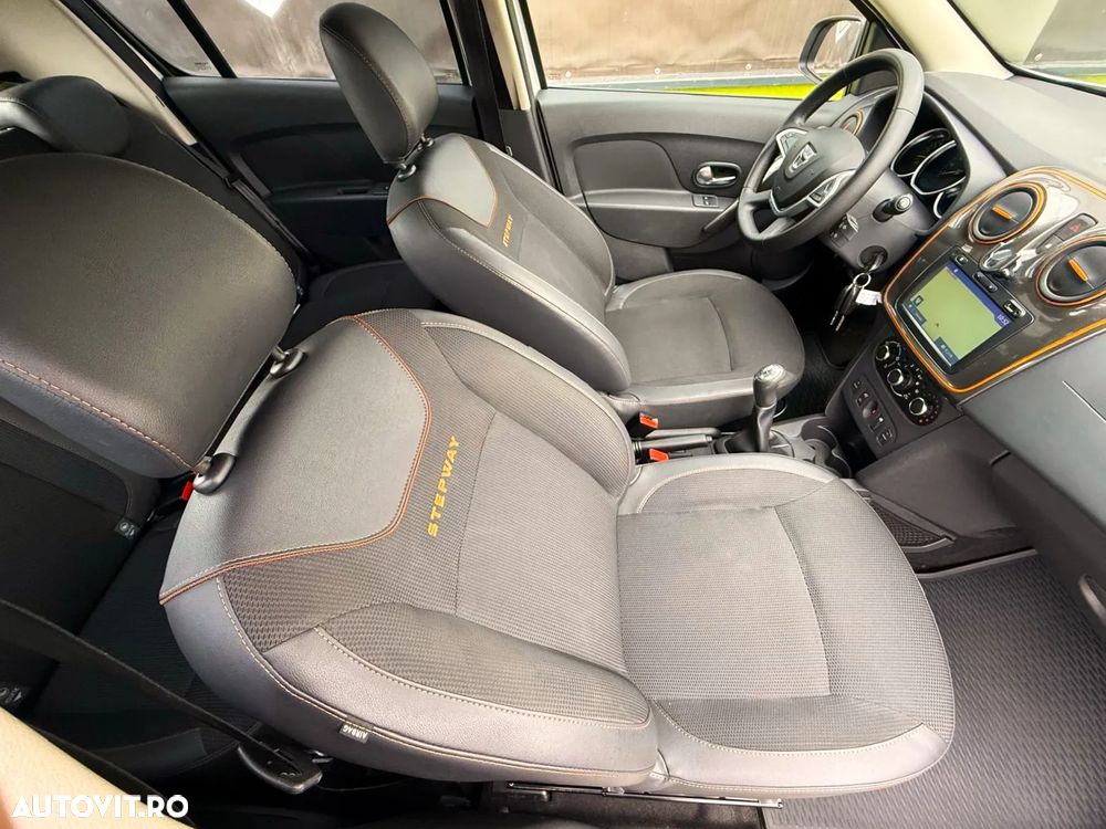 Dacia Sandero Stepway dCi 90 S&S Prestige - 19