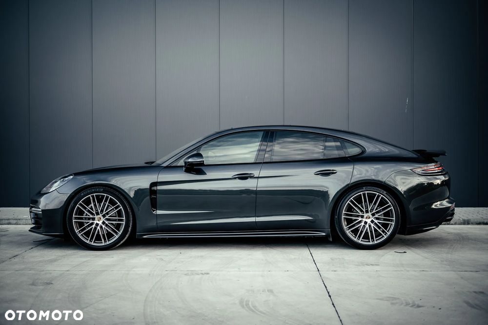 Porsche Panamera 4 - 14