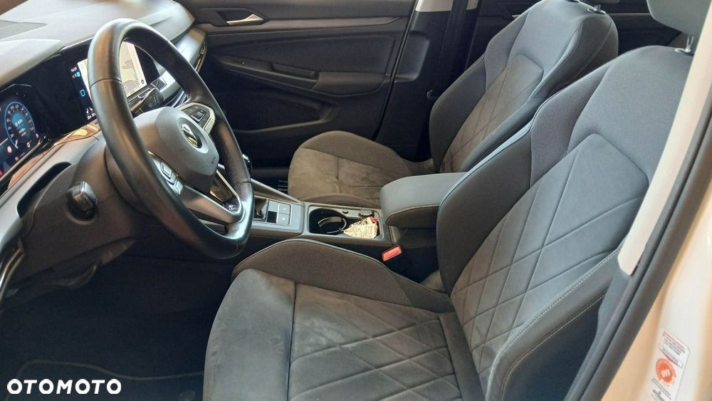 Volkswagen Golf 1.5 TSI EVO Style - 14