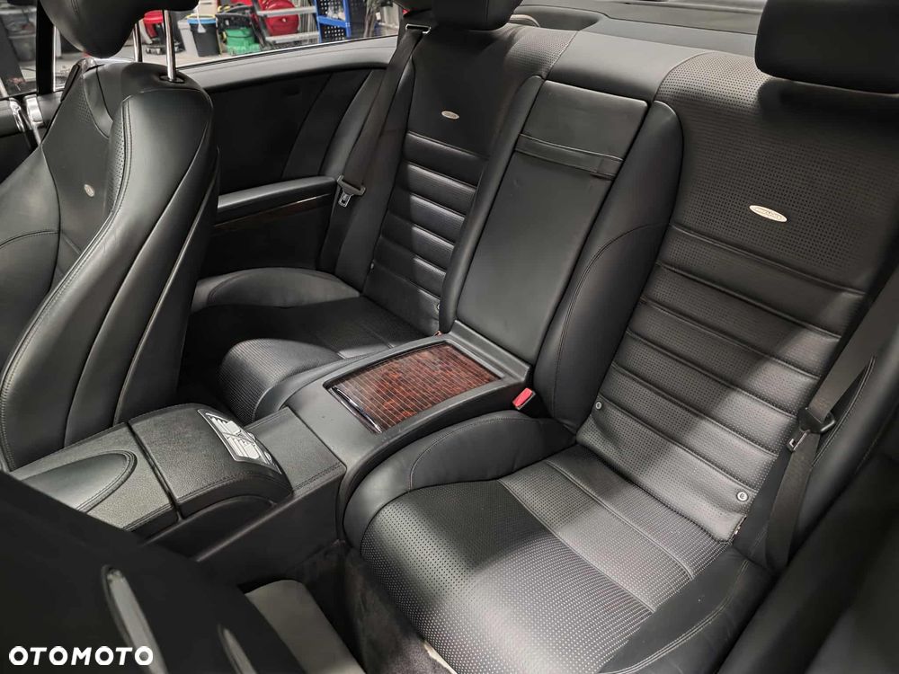 Mercedes-Benz CL 63 AMG - 11