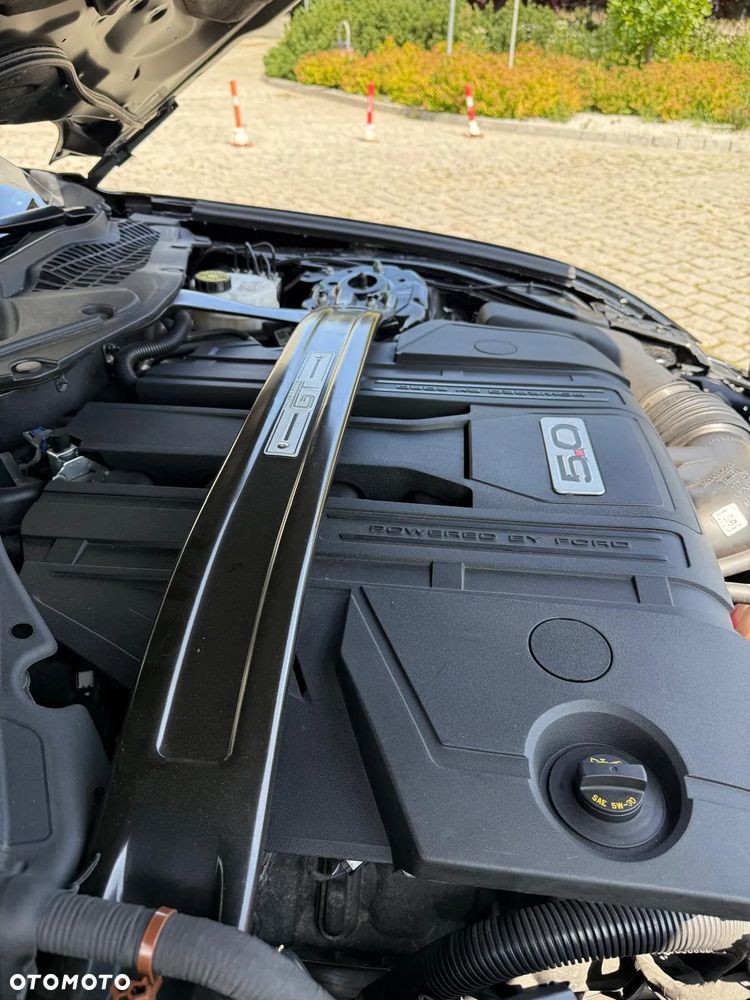 Ford Mustang 5.0 V8 GT - 14