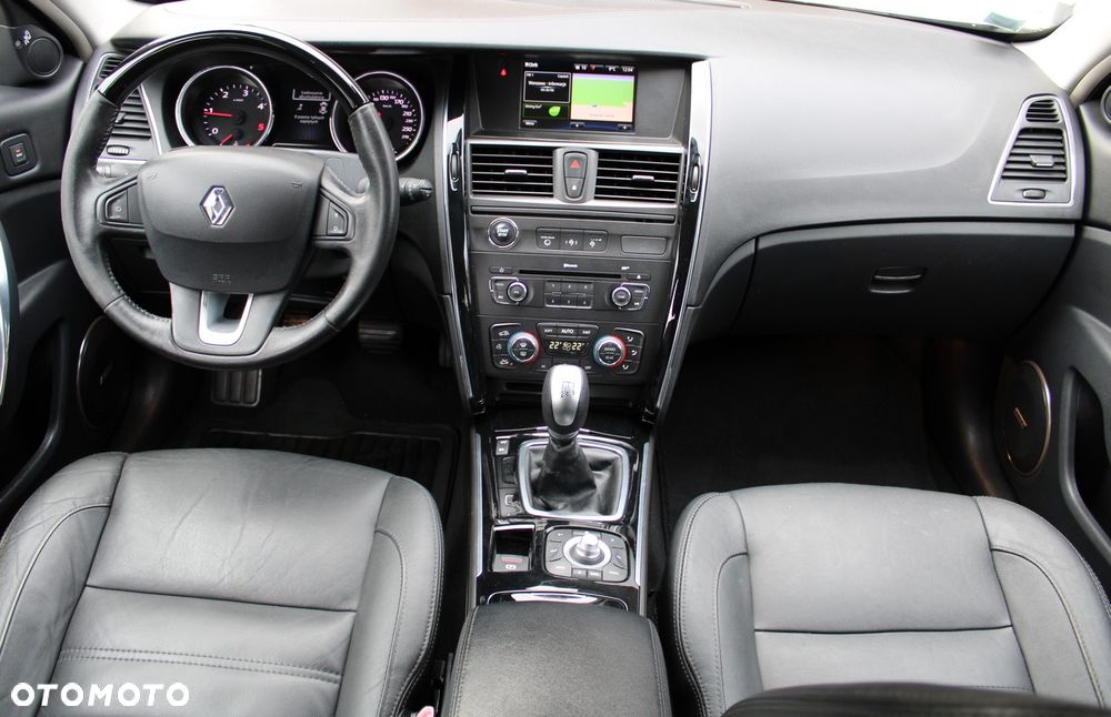 Renault Latitude 2.0 dCi - 20