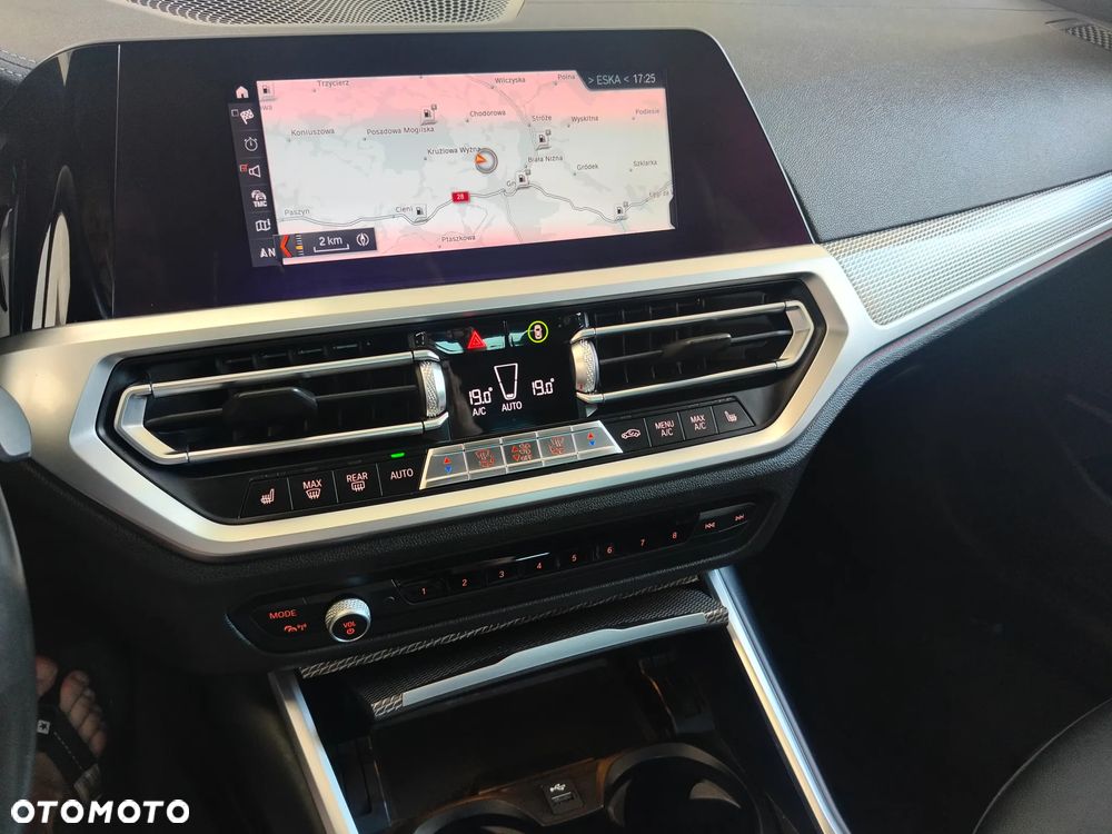 BMW Seria 3 320d M Sport Shadow - 25