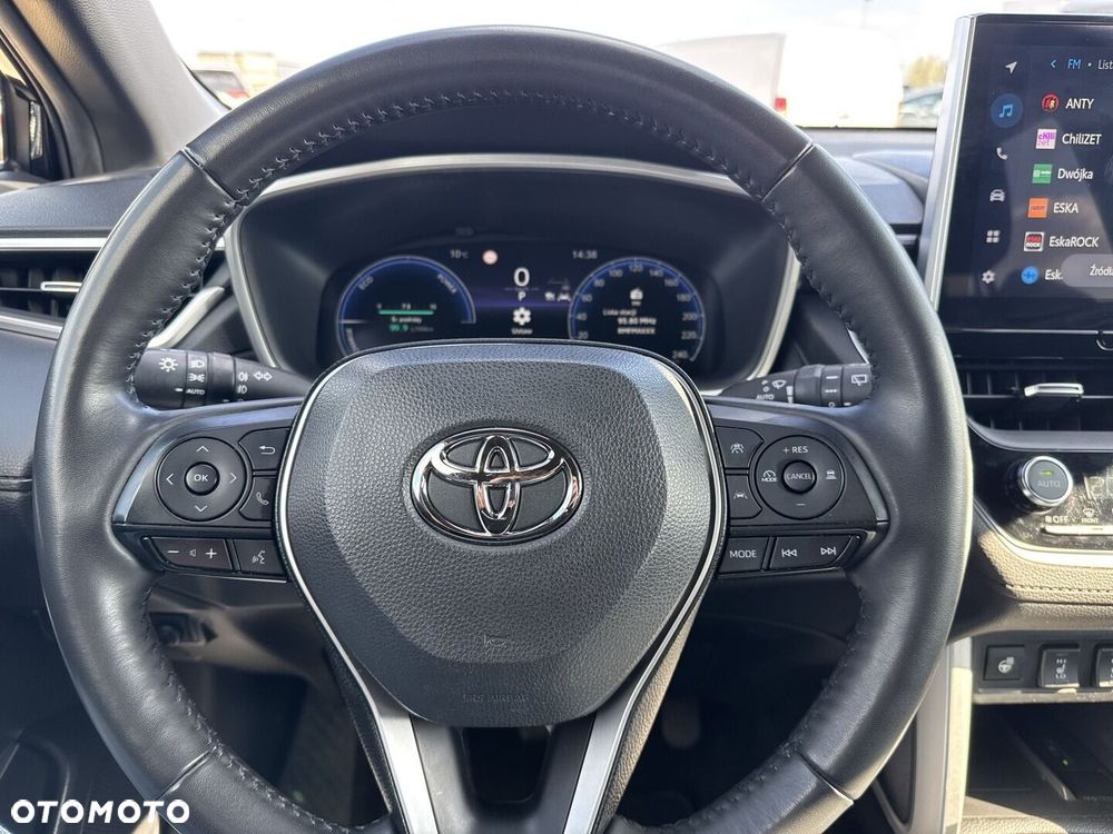 Toyota Corolla Cross - 12