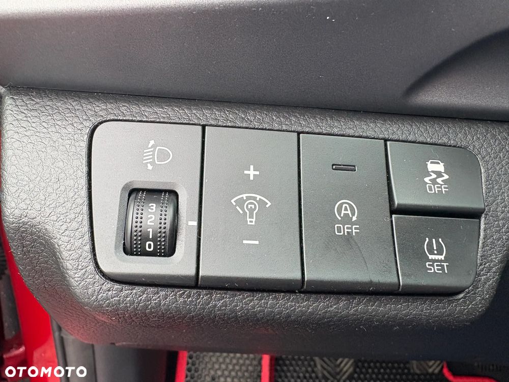 Kia Stonic 1.0 T-GDI MHEV L Business Line - 23