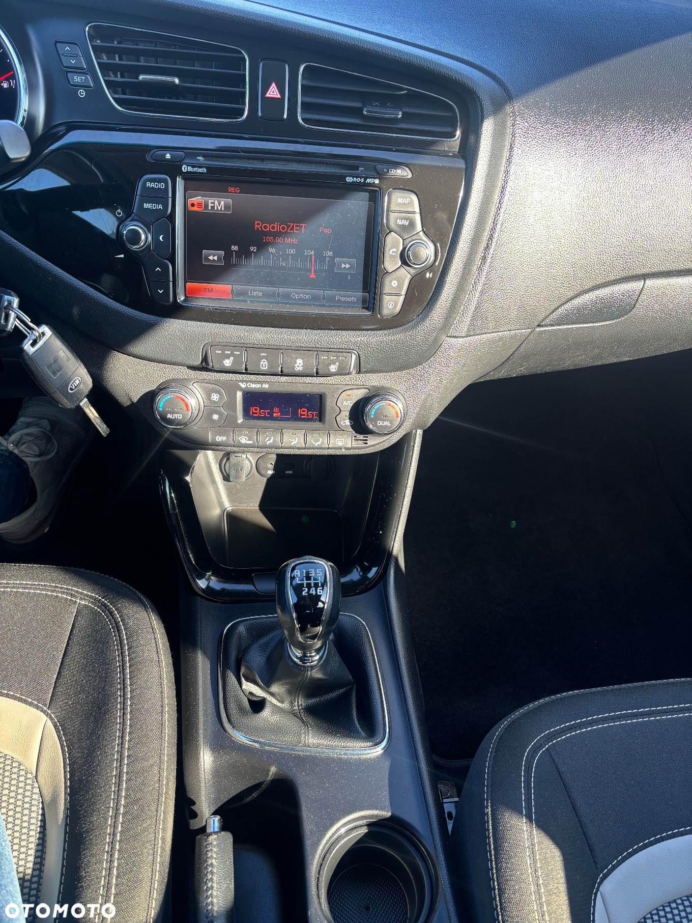 Kia Ceed - 13