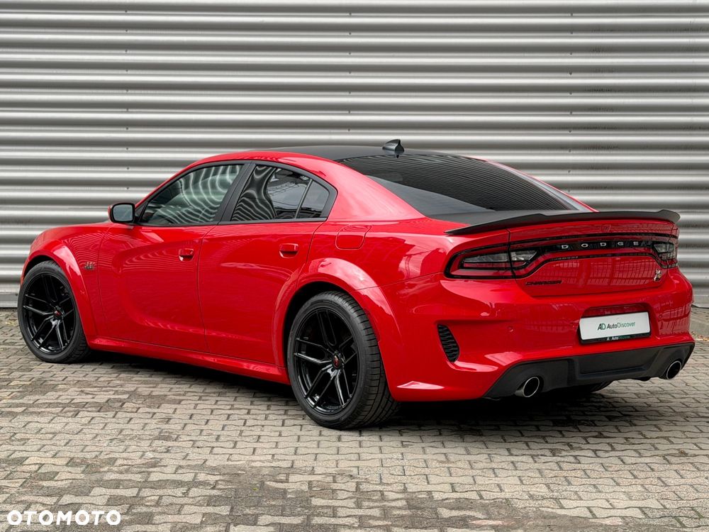 Dodge Charger 6.4 Scat Pack Widebody - 3