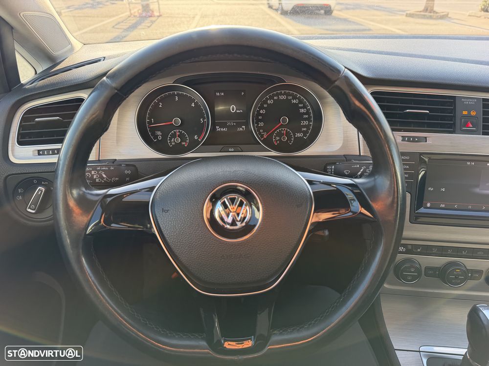 VW Golf Variant 2.0 TDi Confortline DSG 119g - 13