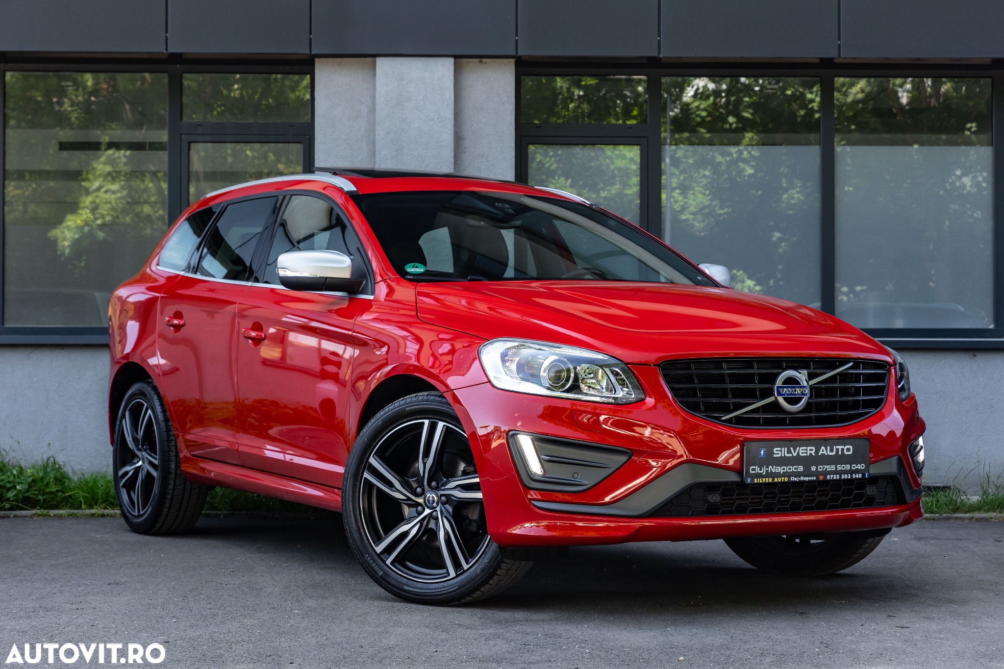 Volvo XC 60 D5 AWD Aut. RDesign - 33