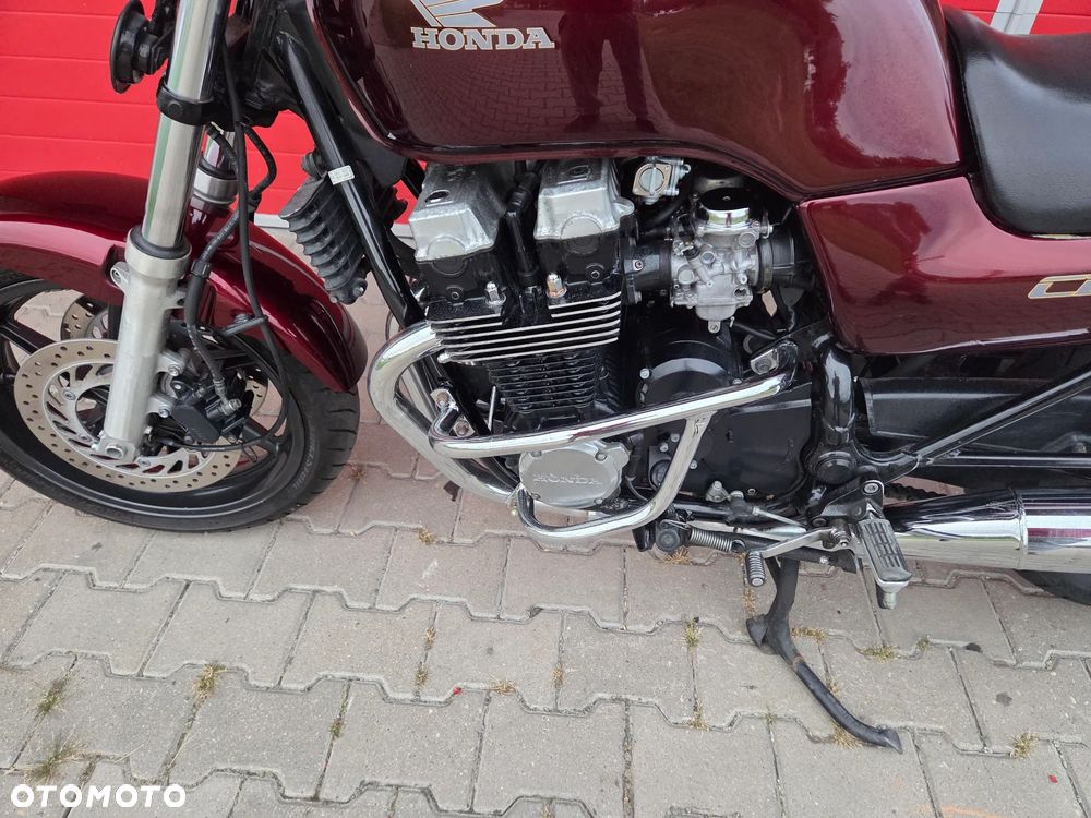 Honda CB - 16