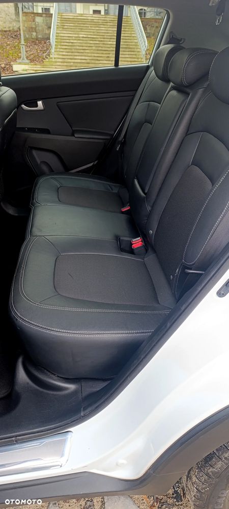 Kia Sportage 2.0 CRDI 2WD Spirit - 8