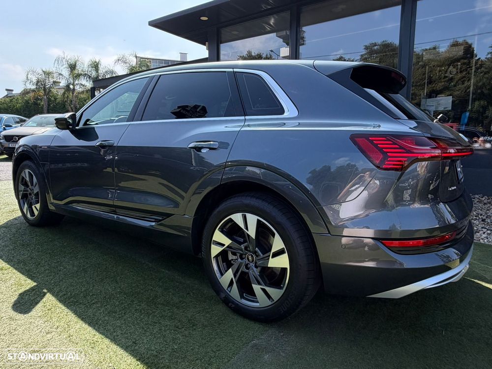Audi e-tron 55 quattro S line - 15