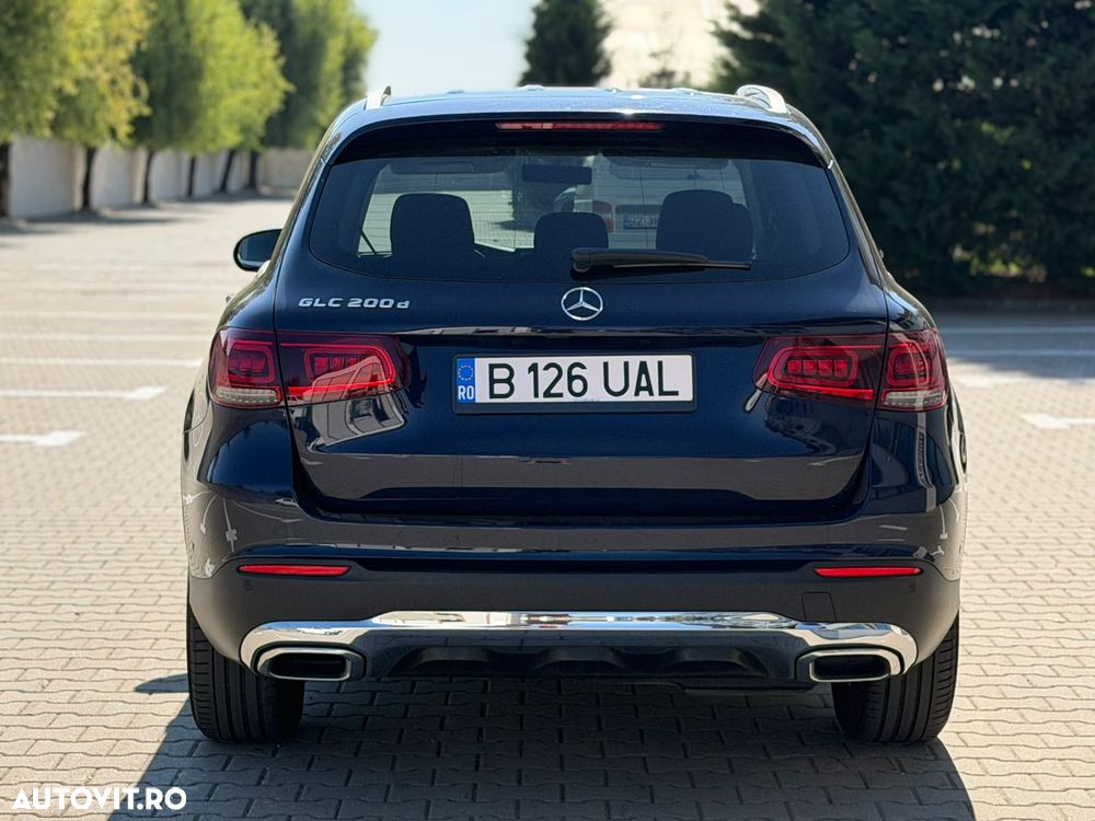Mercedes-Benz GLC 200 d 4MATIC 9G-TRONIC - 3