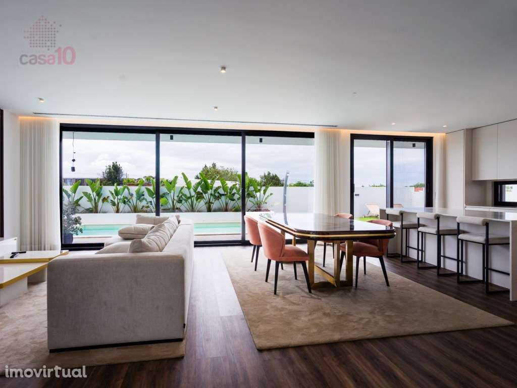 Moradia V4 com piscina para venda em condomínio fechado em S. Franc... - Grande imagem: 5/41