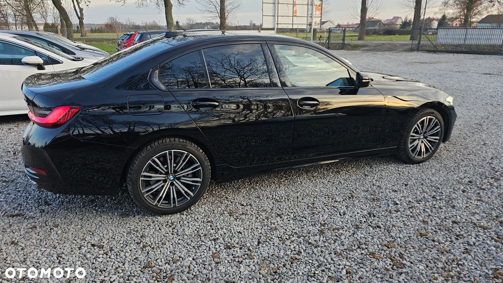 BMW Seria 3 330d xDrive Advantage sport - 7