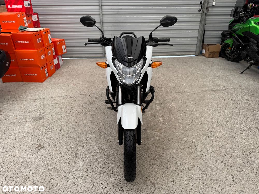 Honda CBF - 2