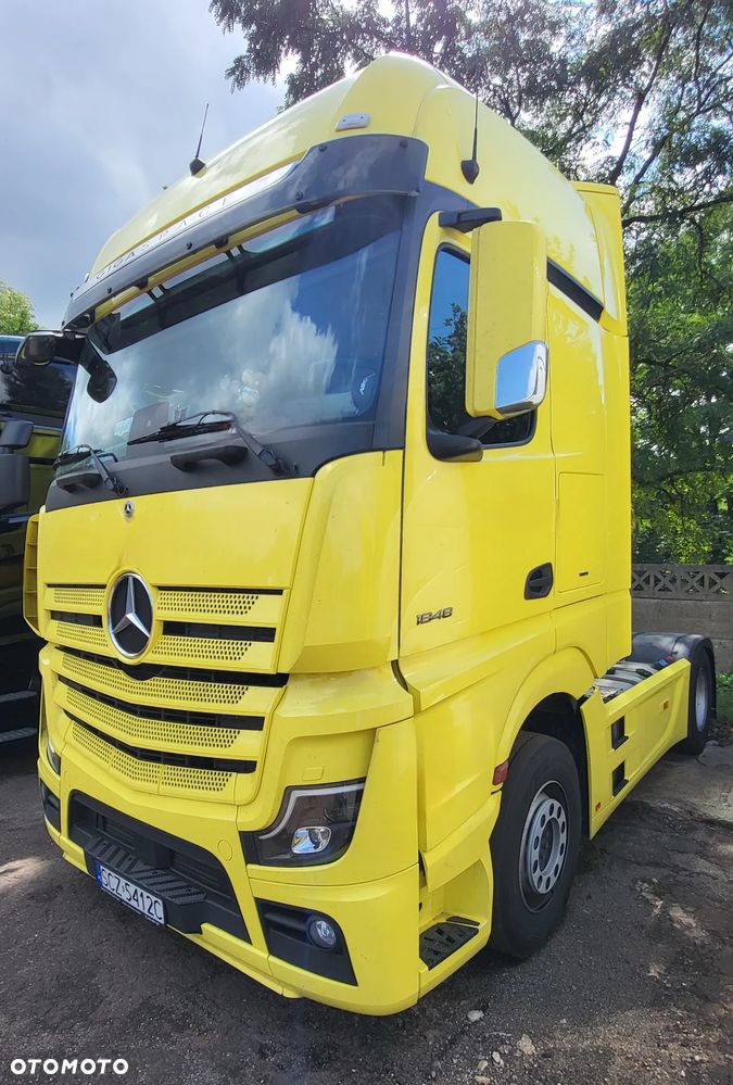 Mercedes-Benz Actros - 13