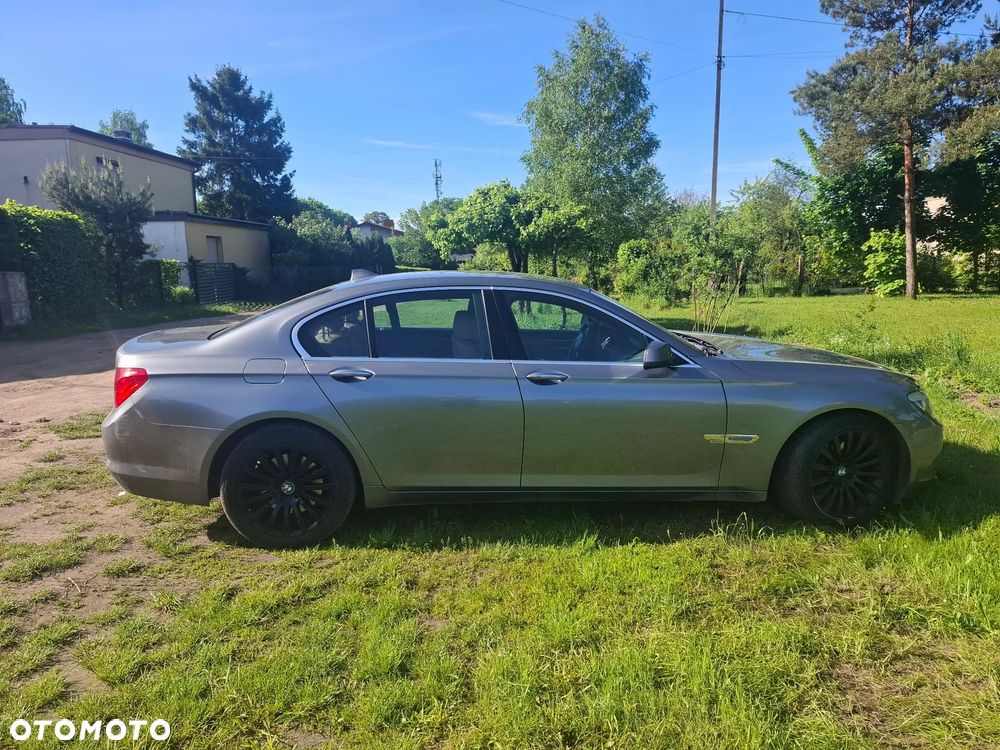 BMW Seria 7 730d Blue Performance - 4