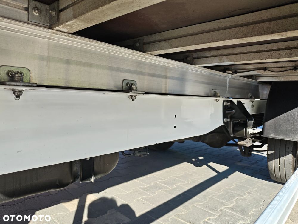 Ford Transit - 38