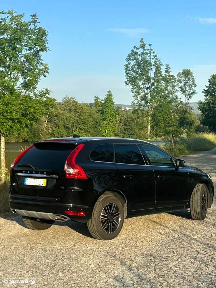 Volvo XC 60 2.0 D4 Dynamic Edition - 2