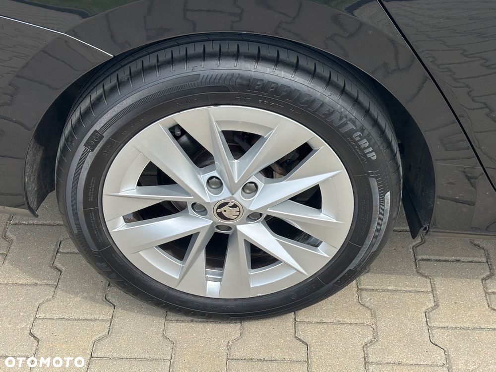Skoda Octavia 2.0 TDI Ambition - 11