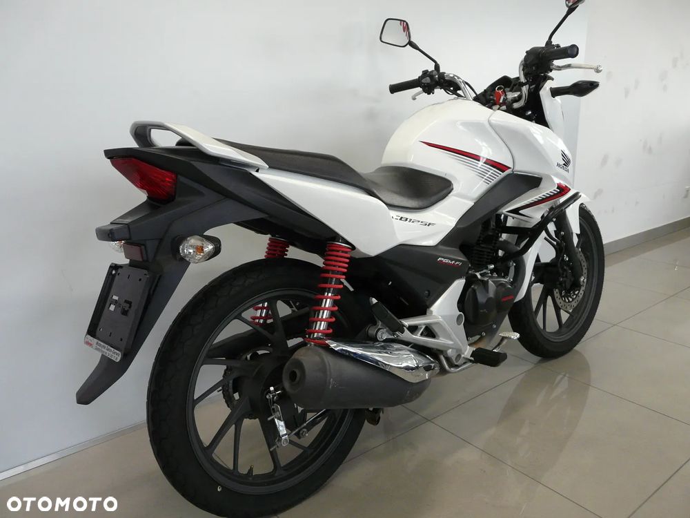 Honda CB - 3