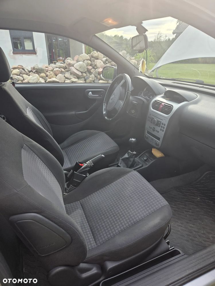Opel Corsa - 9