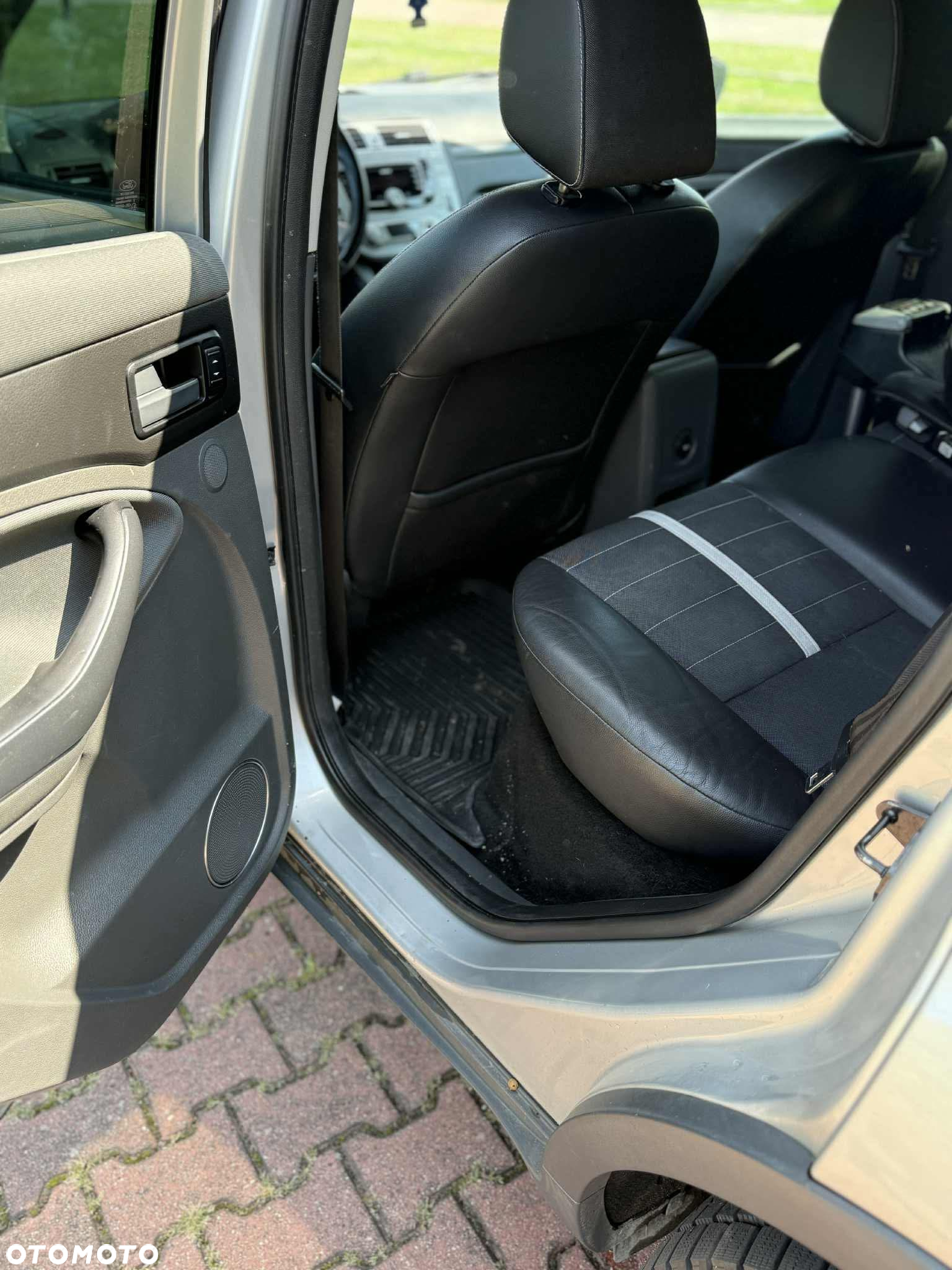Ford Kuga 2.0 TDCi Trend - 16