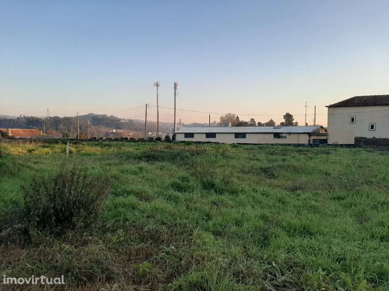 Terreno em Vila de Cucujães, Oliveira de Azeméis - Grande imagem: 4/5