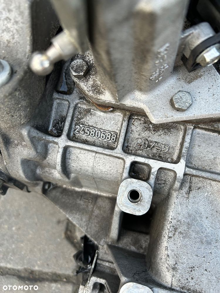 Opel Corsa E 1.3 diesel skrzynia biegów 5B - 4