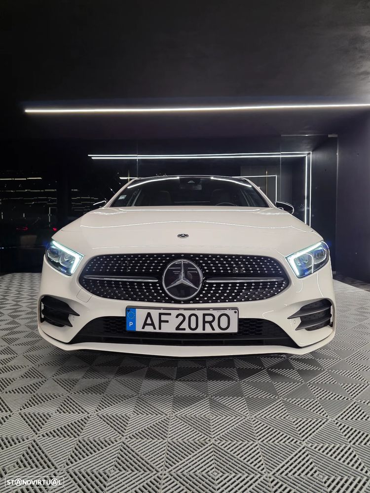Mercedes-Benz A 250 e AMG Line - 10