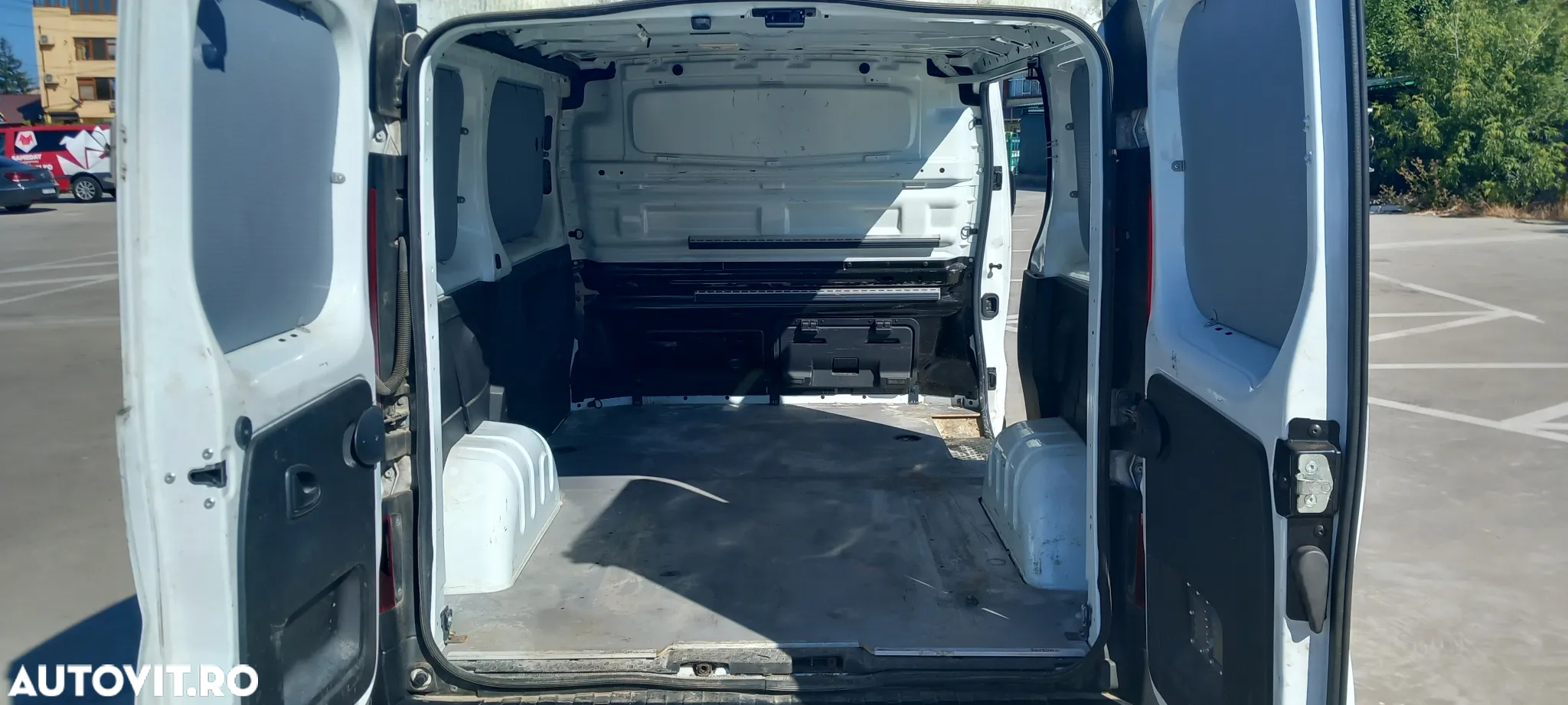 Renault Trafic - 5