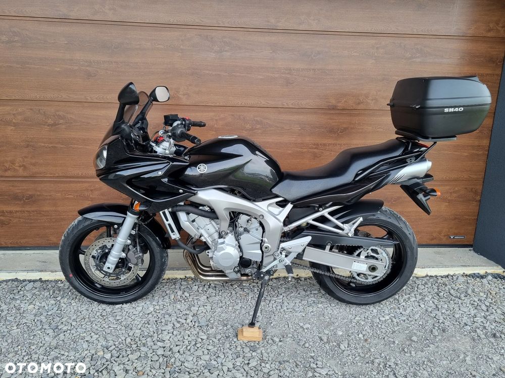 Yamaha FZ - 3
