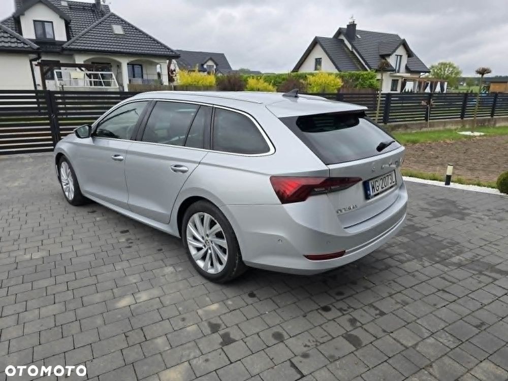 Skoda Octavia 2.0 TDI DSG Style - 5