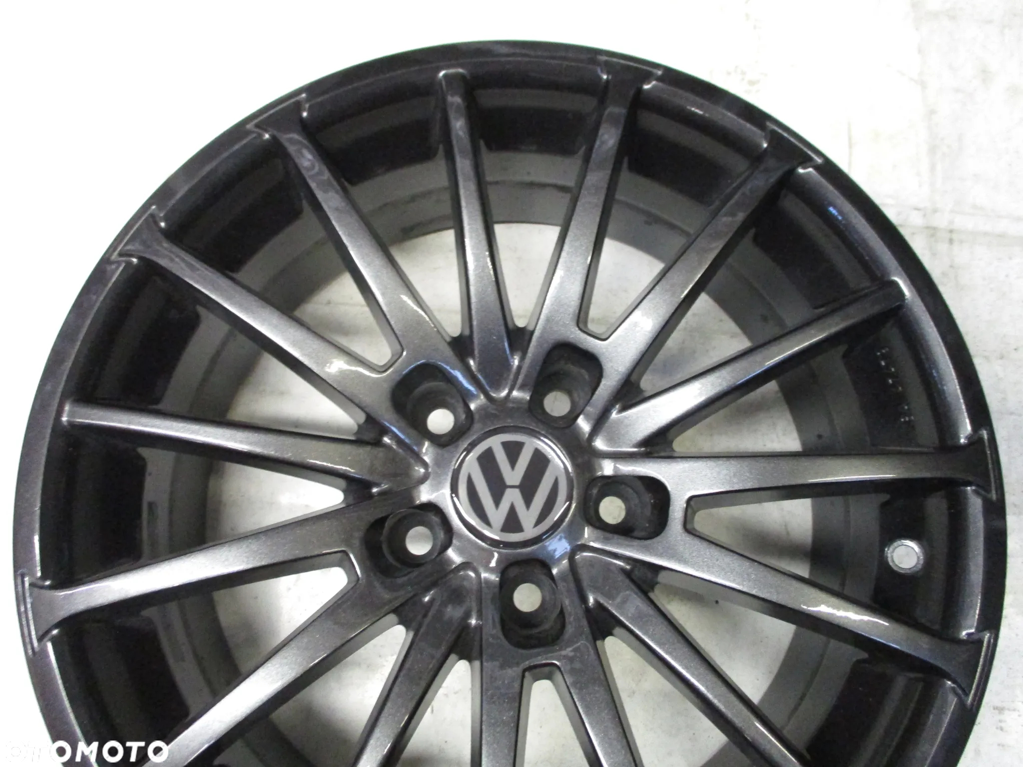 FELGI ALUMINIOWE 17 VW T4 T5 T6 TOURAN GOLF V VI JETTA CADDY SHARAN ET35 - 10