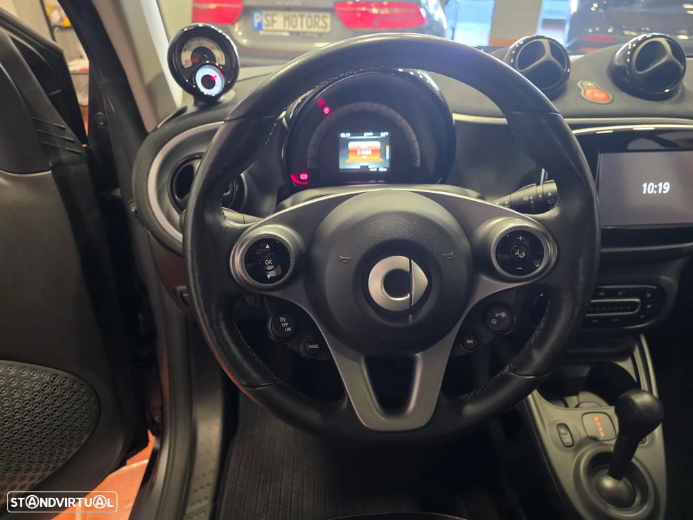 Smart ForTwo Coupé EQ passion - 15