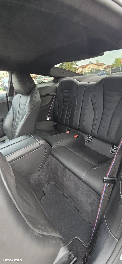 BMW Seria 8 - 17