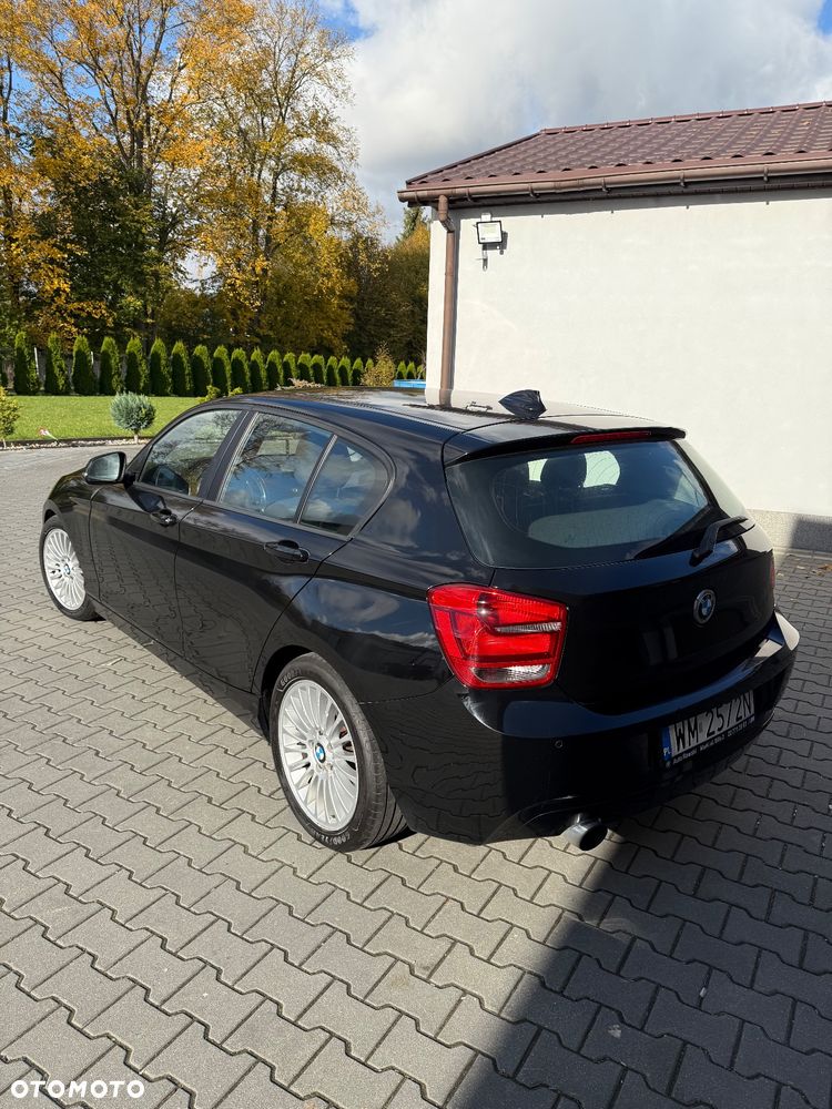 BMW Seria 1 116i - 10