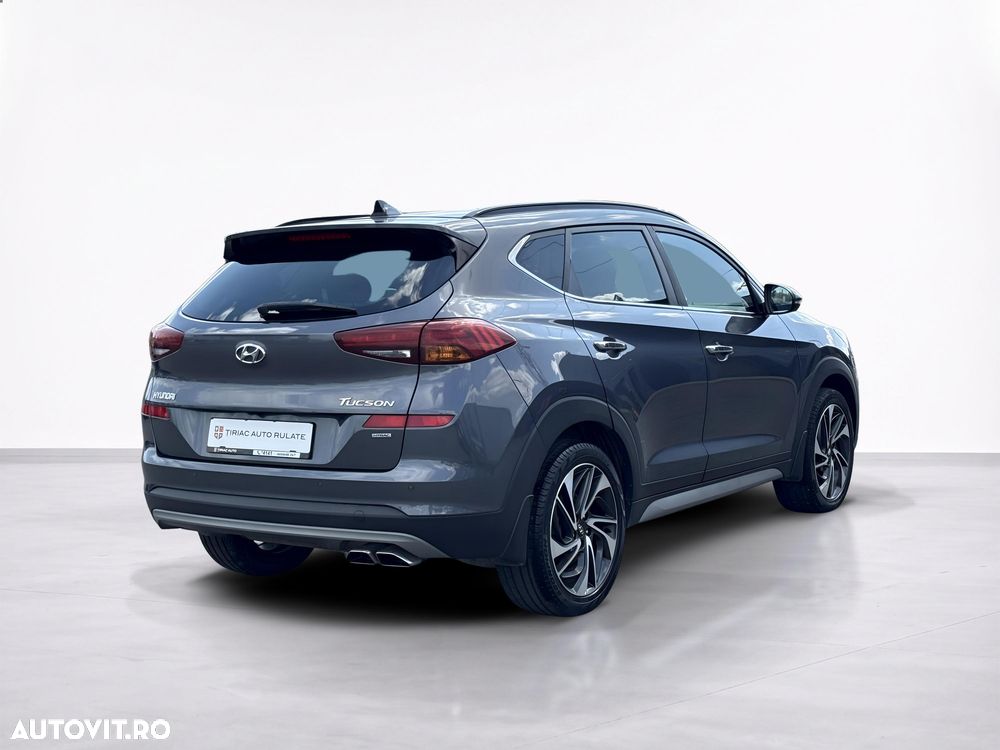 Hyundai Tucson 1.6 T-GDi 4WD 7DCT Luxury - 6