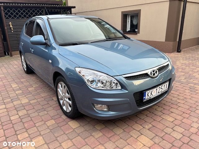 Hyundai i30 2.0 Premium