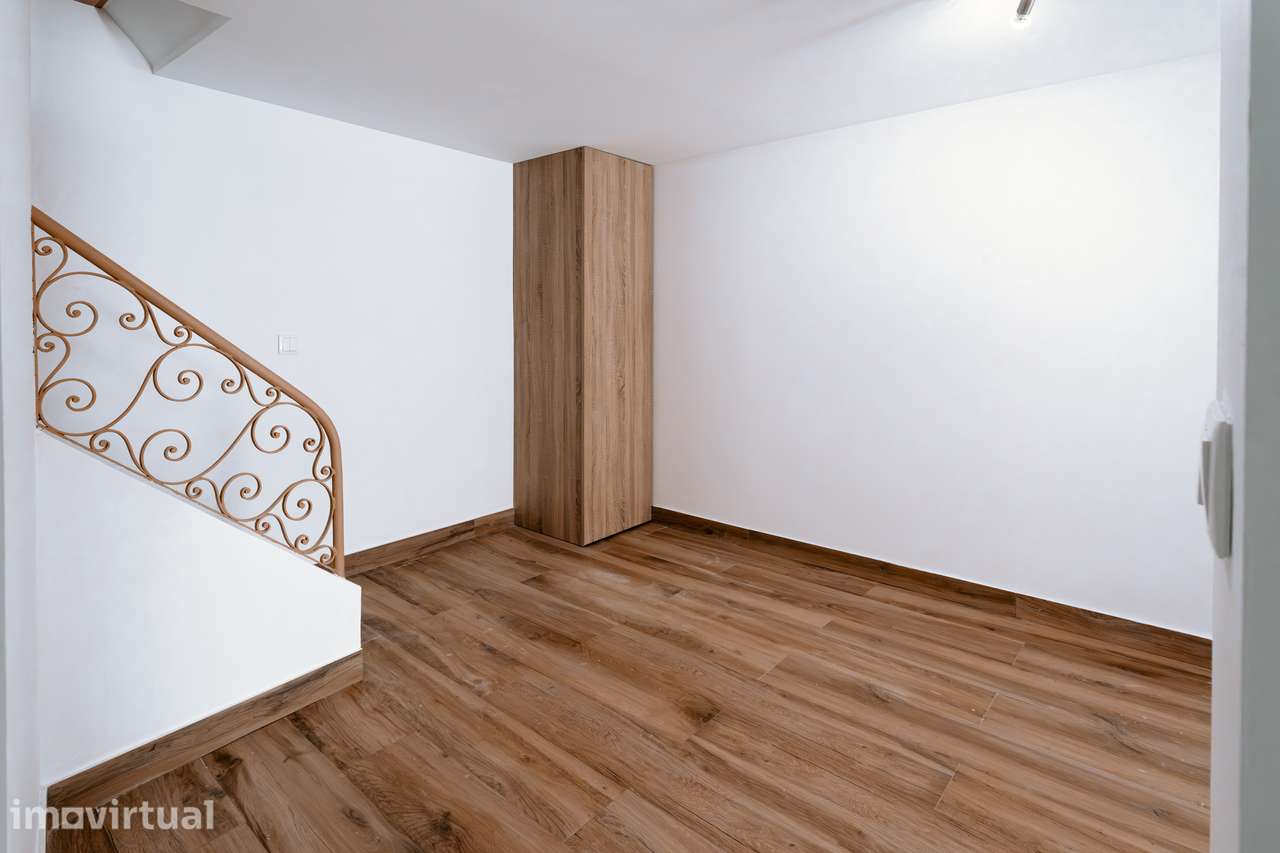 Moradia T4 totalmente renovada-Murtosa - Grande imagem: 2/33