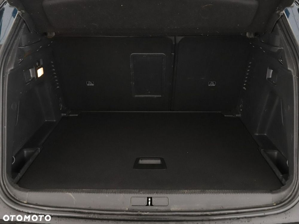 Peugeot 3008 1.5 BlueHDi Allure Pack S&S EAT8 - 21