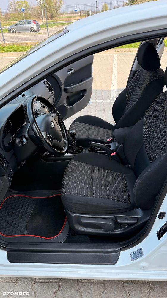 Hyundai i30 1.6 Classic - 8