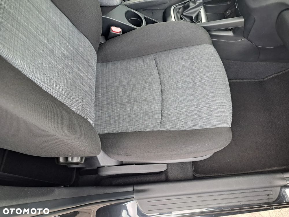 Kia Ceed 1.6 L - 29